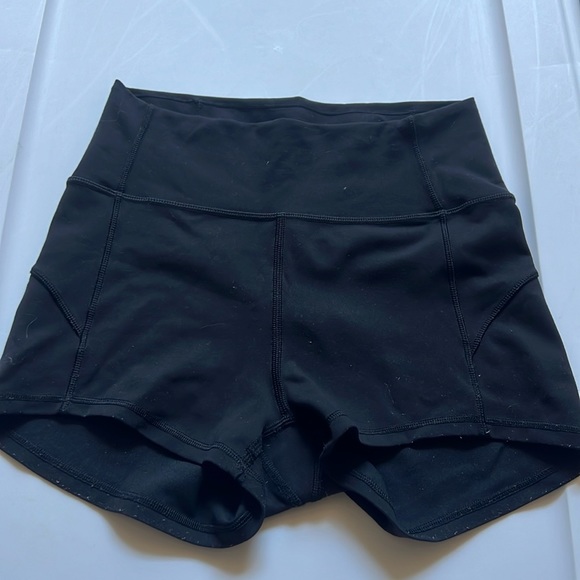 LULULEMON SHORT - Picture 1 of 4